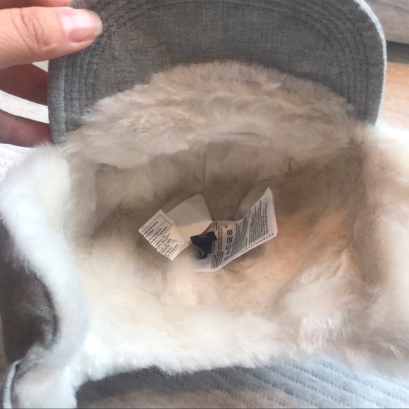 GAP Baby Winter Trapper Hat - Picture 2 of 2